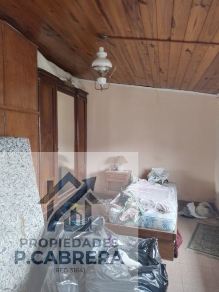 Propiedad con doble unidad funcional en lote amplio - Barrio Santa Rosa de Lima -