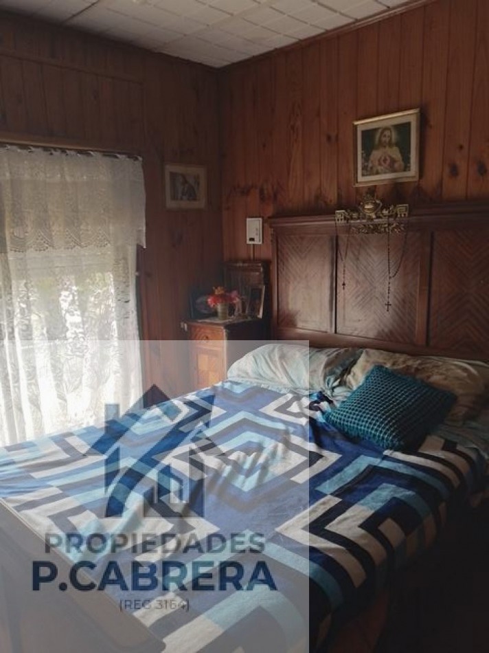 Propiedad con doble unidad funcional en lote amplio - Barrio Santa Rosa de Lima -