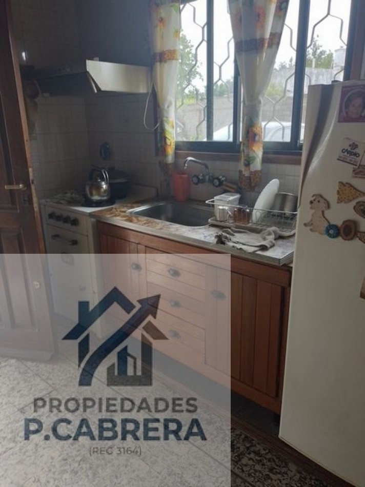 Propiedad con doble unidad funcional en lote amplio - Barrio Santa Rosa de Lima -